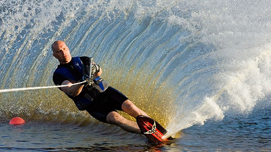 Waterskiing